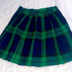 NWT. Y2K American eagle women skirt.